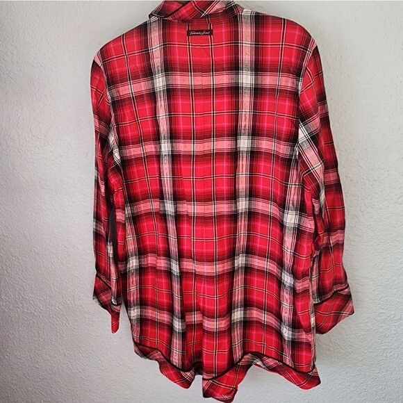 Victoria's secret flannel plaid pajama romper - Picture 9 of 13